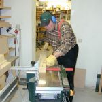 Fügen des rechten Winkels auf der Hobelmaschine Fügen des rechten Winkels auf der Hobelmaschine